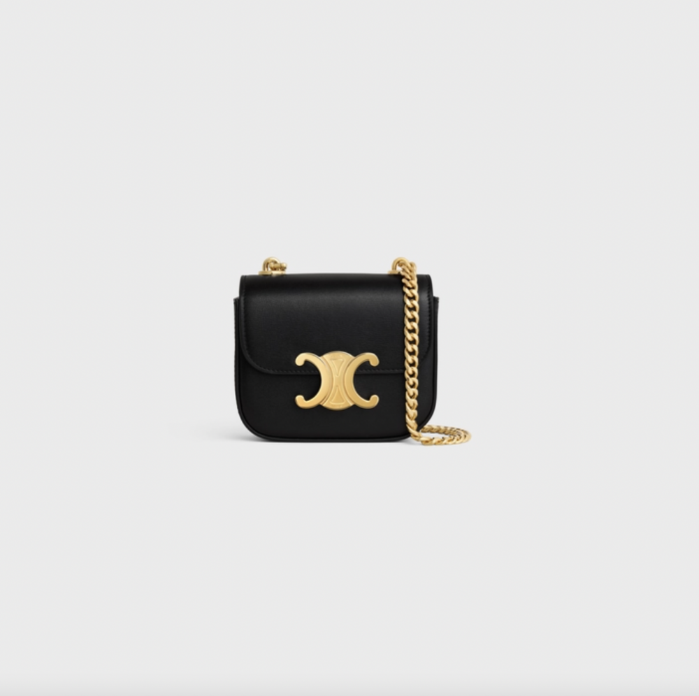Mini Triomphe on Chain in Shiny Calfskin Black。