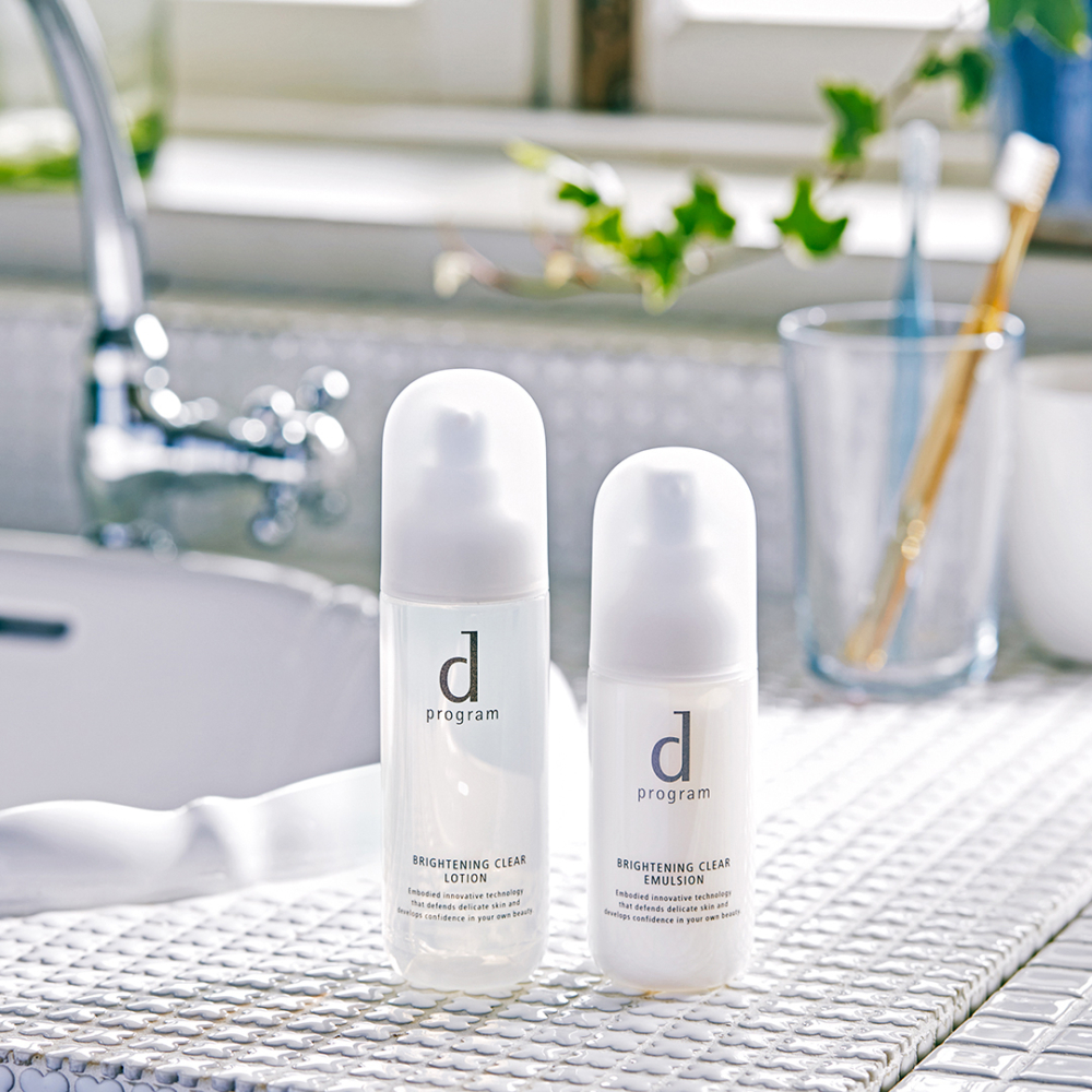 酵母益生元（亮白淨斑） 柔膚水及乳液｜建議零售價：柔膚水 HK$280/125mL、乳液：HK$310/100mL