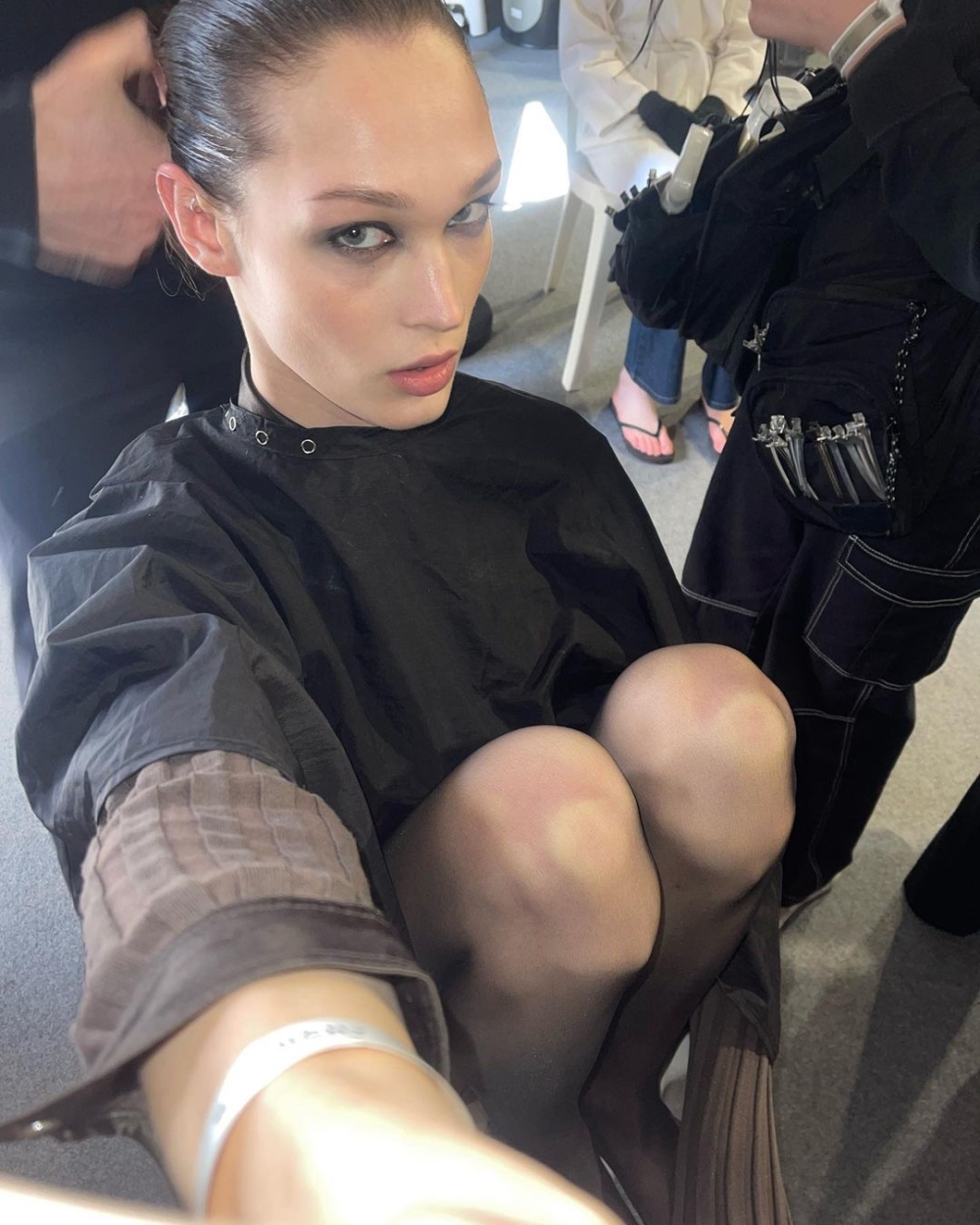 陸續為Alexander McQueen、Acne Studios和Givenchy等大牌走秀