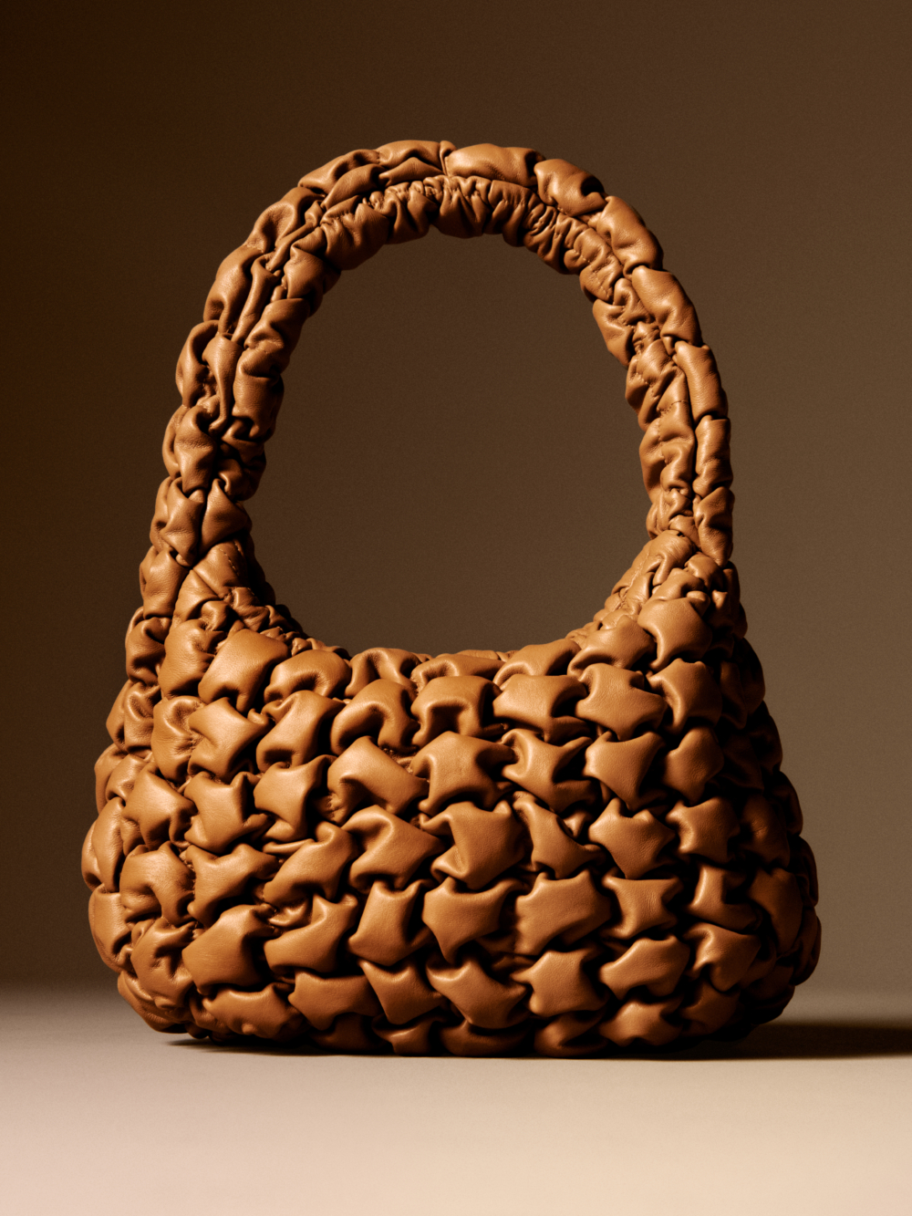 秋冬系列登場的Quilted Mini Bag-Leather。