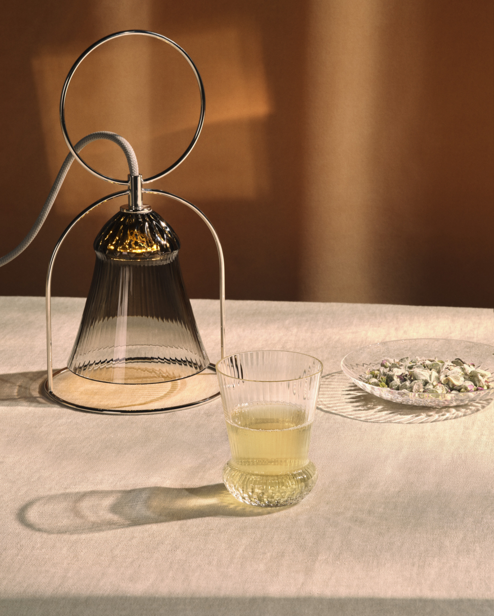 與家人共飲茶飲,共享美食,Saint-Louis水晶總能帶給你不一樣的生活美學