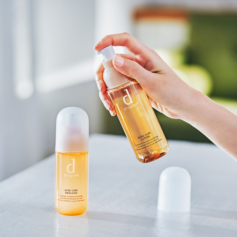 酵母益生元（清爽淨痘）柔膚水及乳液｜建議零售價：柔膚水 HK$245/125mL、乳液：HK$270/100mL