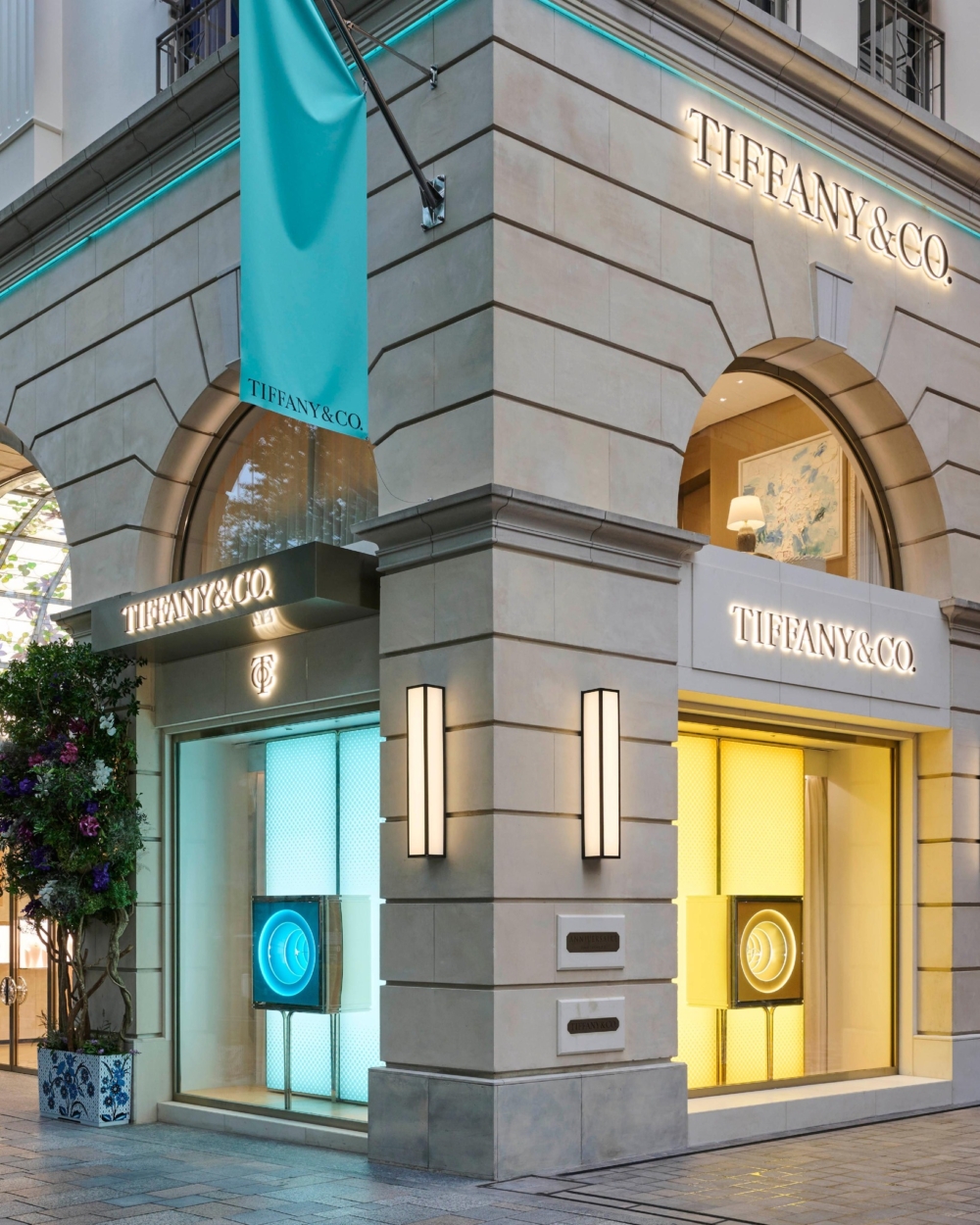 Tiffany & Co.日本表參道店開業