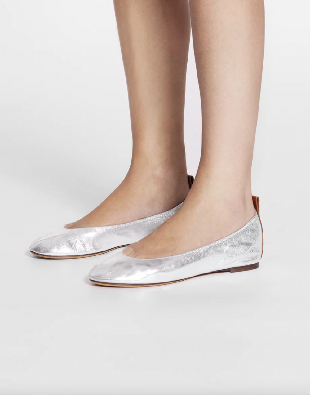 The Ballerina Flat in Metallic Leather。