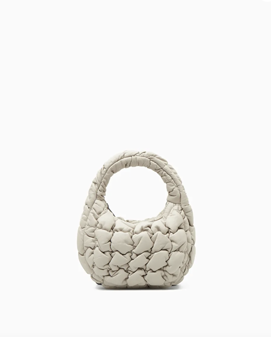白色的Quilted Micro Bag-Leather。
