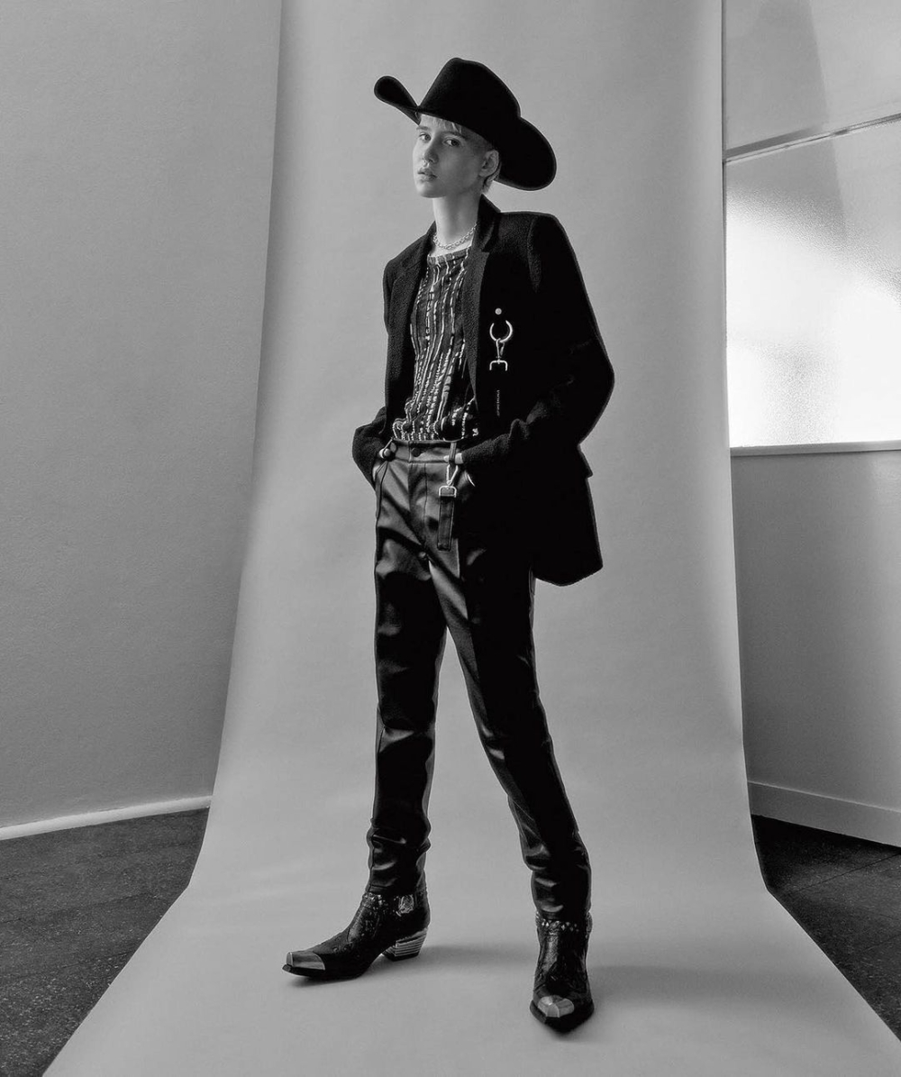 Morgan Davies曾因性別認同暫退演藝圈