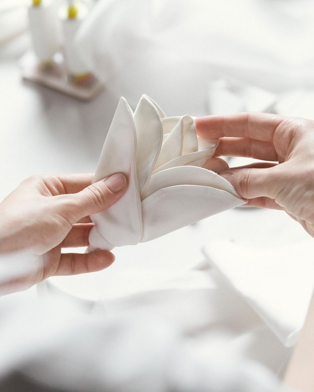 細膩的工藝讓造型充滿夢幻溫潤的質感