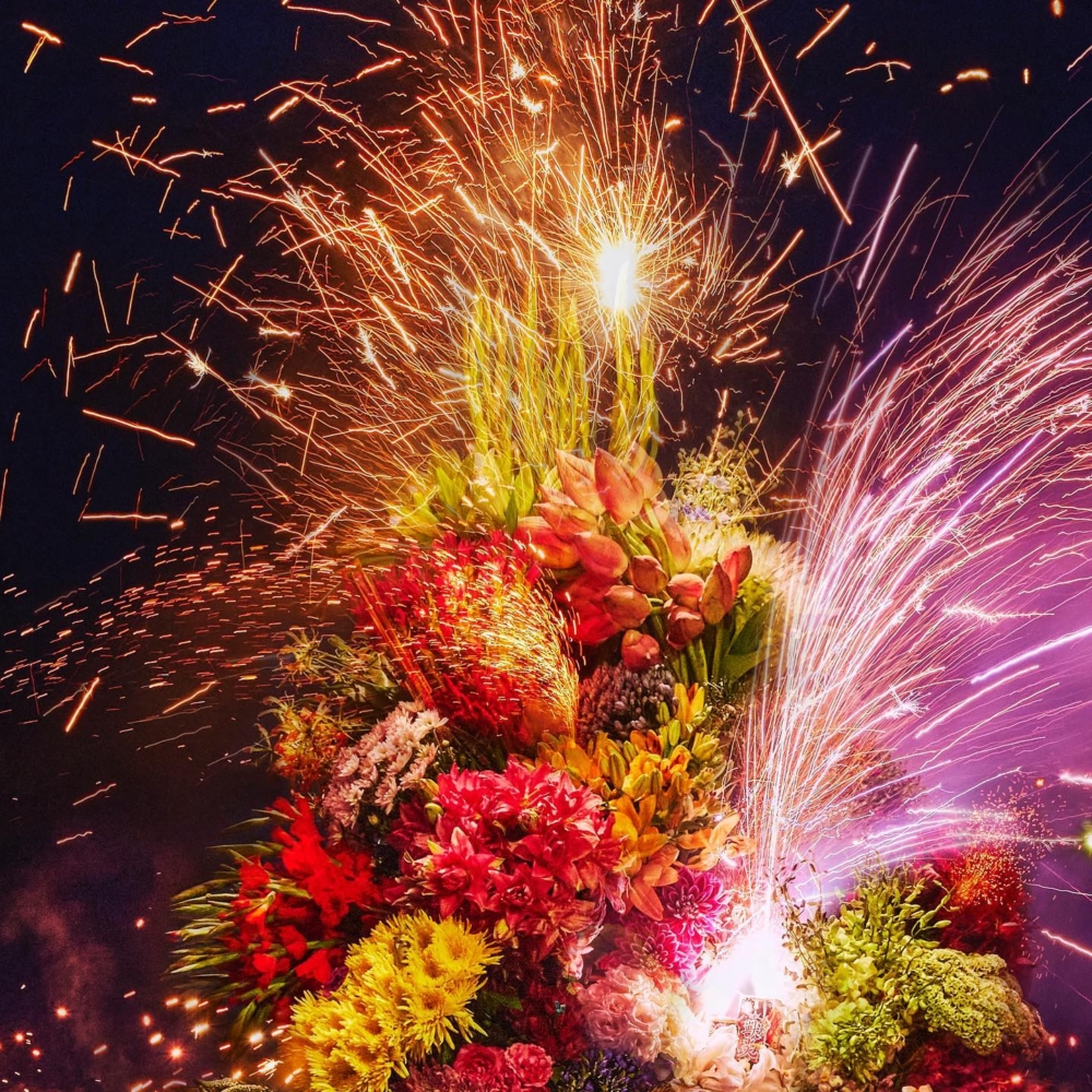 強烈的視覺效果，為夜晚帶來絢爛魔幻魅力