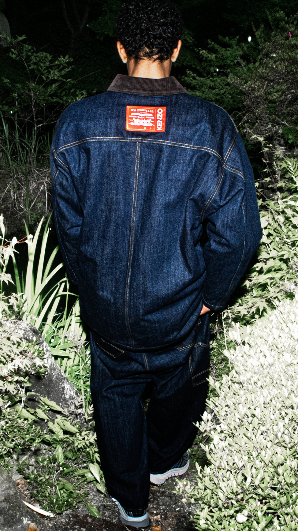 設計靈感都來自80年代時裝檔案中Kenzo Jungle系列單品。