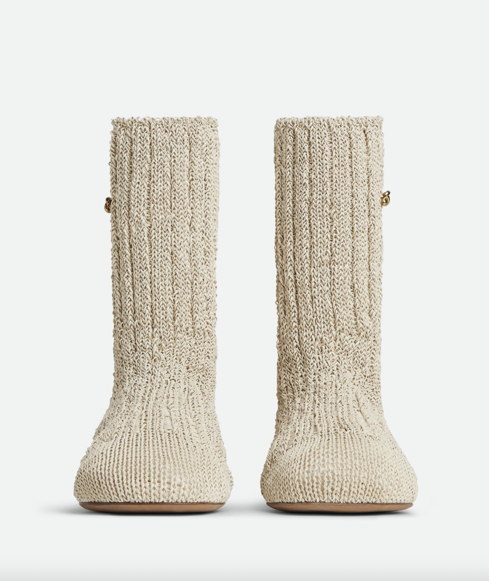 海鹽色的Domenica Boot。