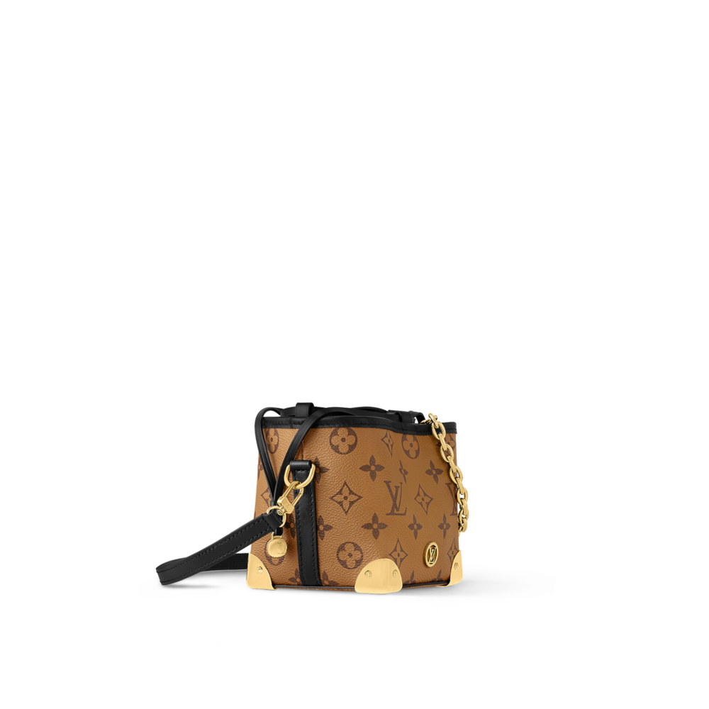 小巧的Noé Perth手袋為創意總監 Nicolas Ghesquière 為紀念在韓國舉行的時裝秀而特別創作