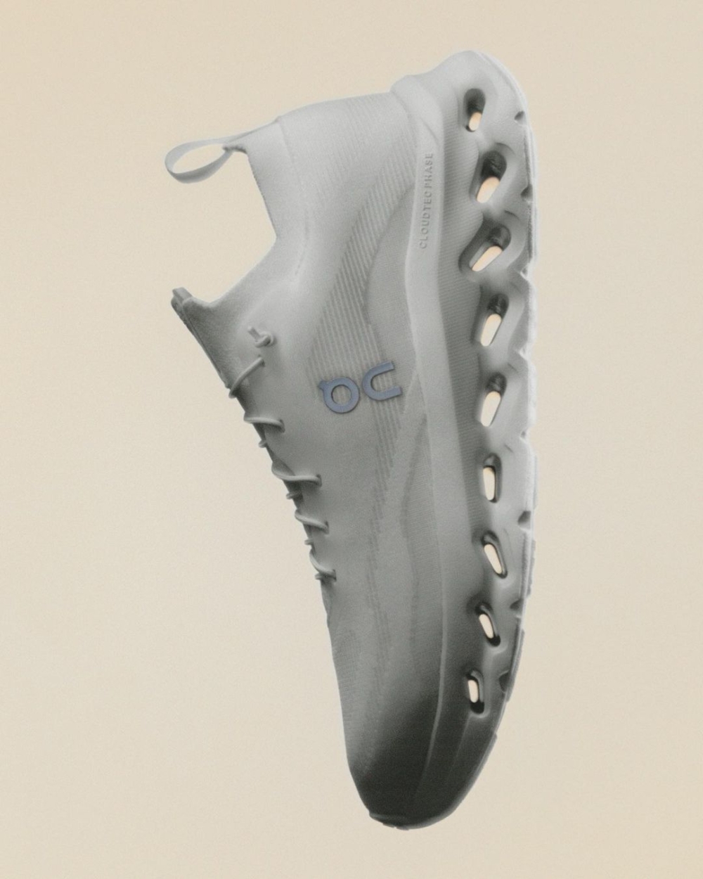 一共推出純白、純黑、檸檬綠、紫玫瑰色、海軍藍