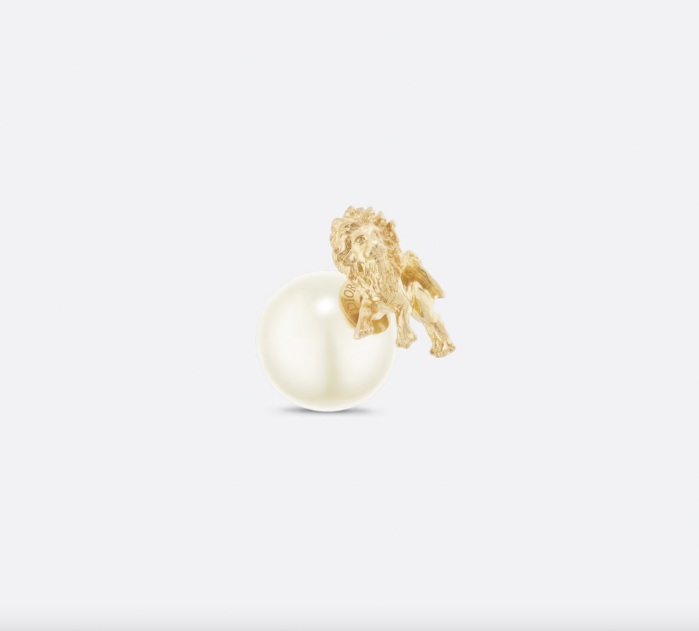 Dior Tribales Leo Earring。