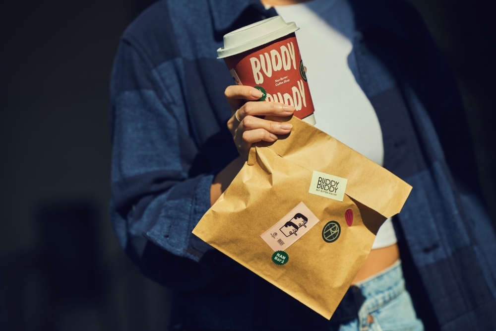 背後藏有一段愛情故事。