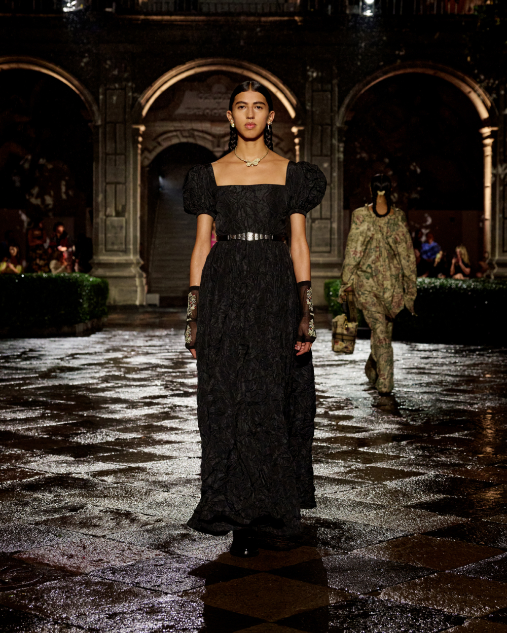 出自Christian Dior Cruise 2024的設計。