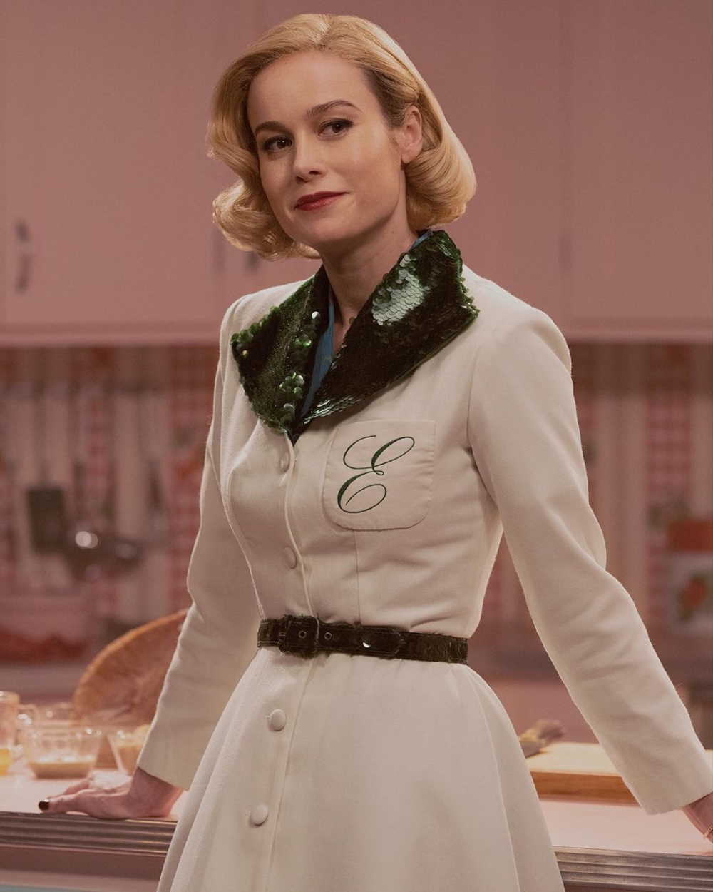 Apple TV+的迷你影集《Lessons in Chemistry》。