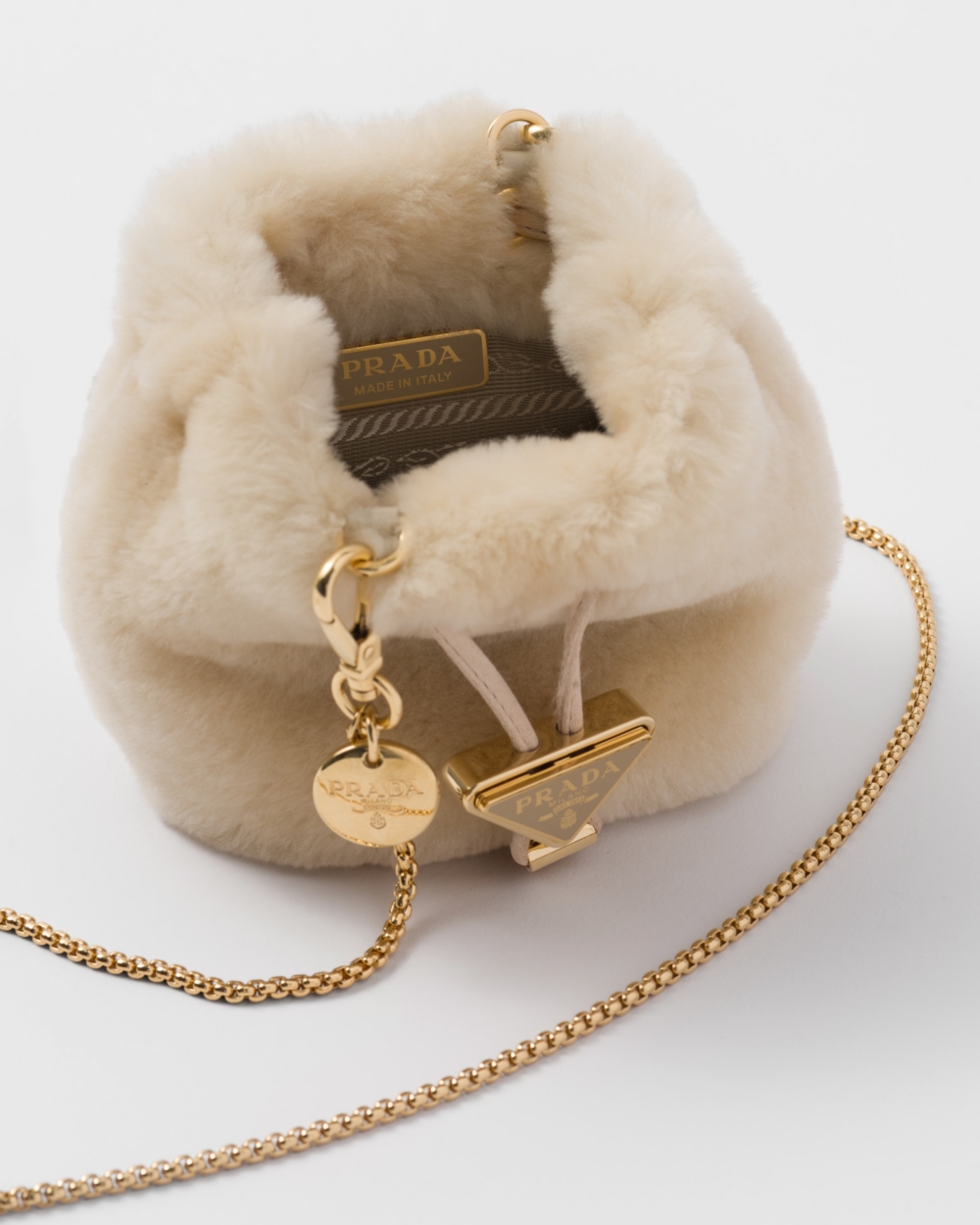 洋溢著冬日氣息。