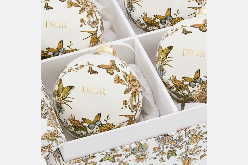 以墨西哥極具象徵意義的藝術家Frida Kahlo的個人形象以及作畫元素為靈感