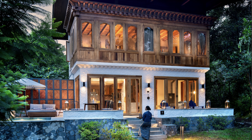 建築採用傳統不丹建築風格。