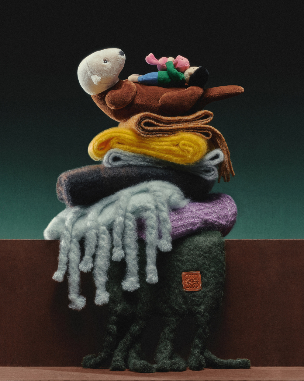 LOEWE × Suna Fujita。