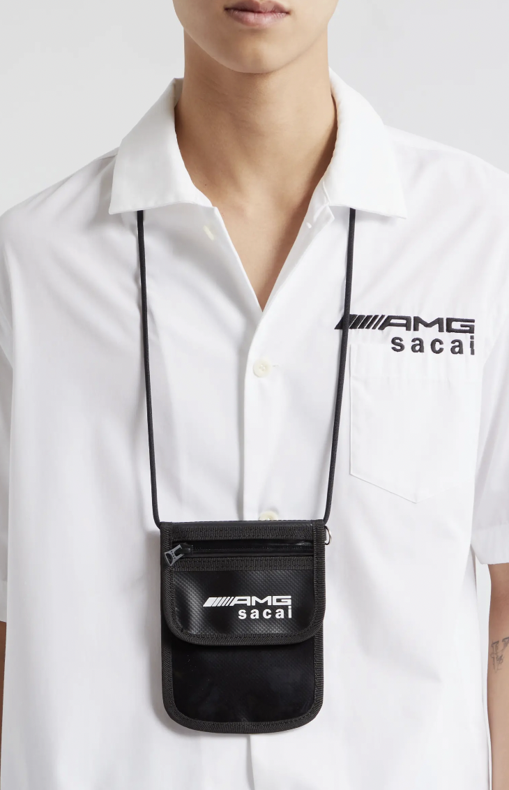 AMG Logo Phone Pouch。