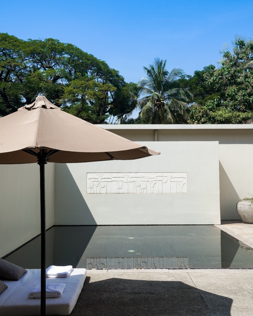 室內室外皆可盡覽自然風光。