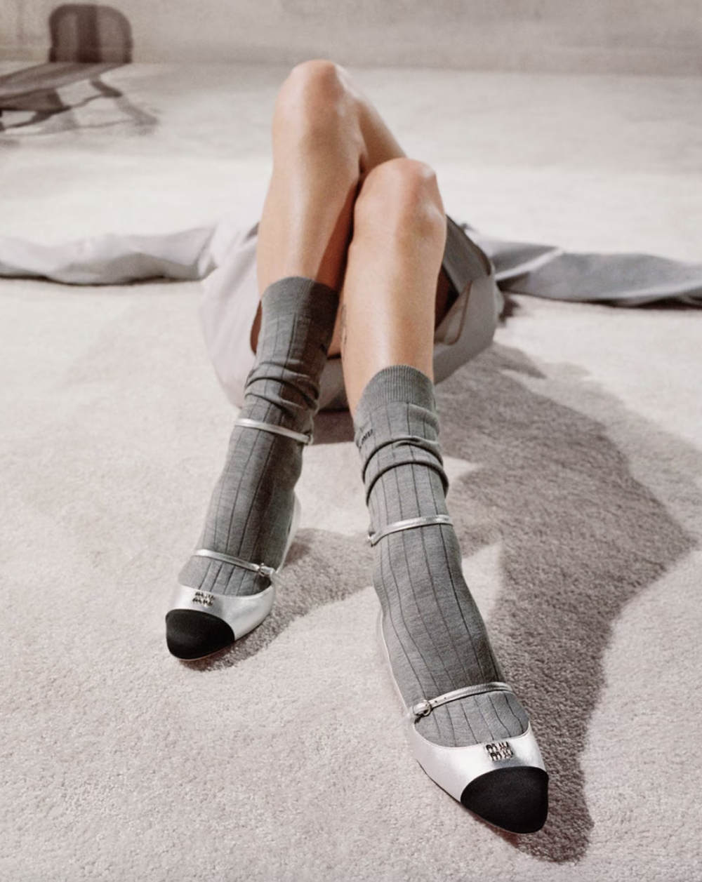 另一款吸睛的鞋款。