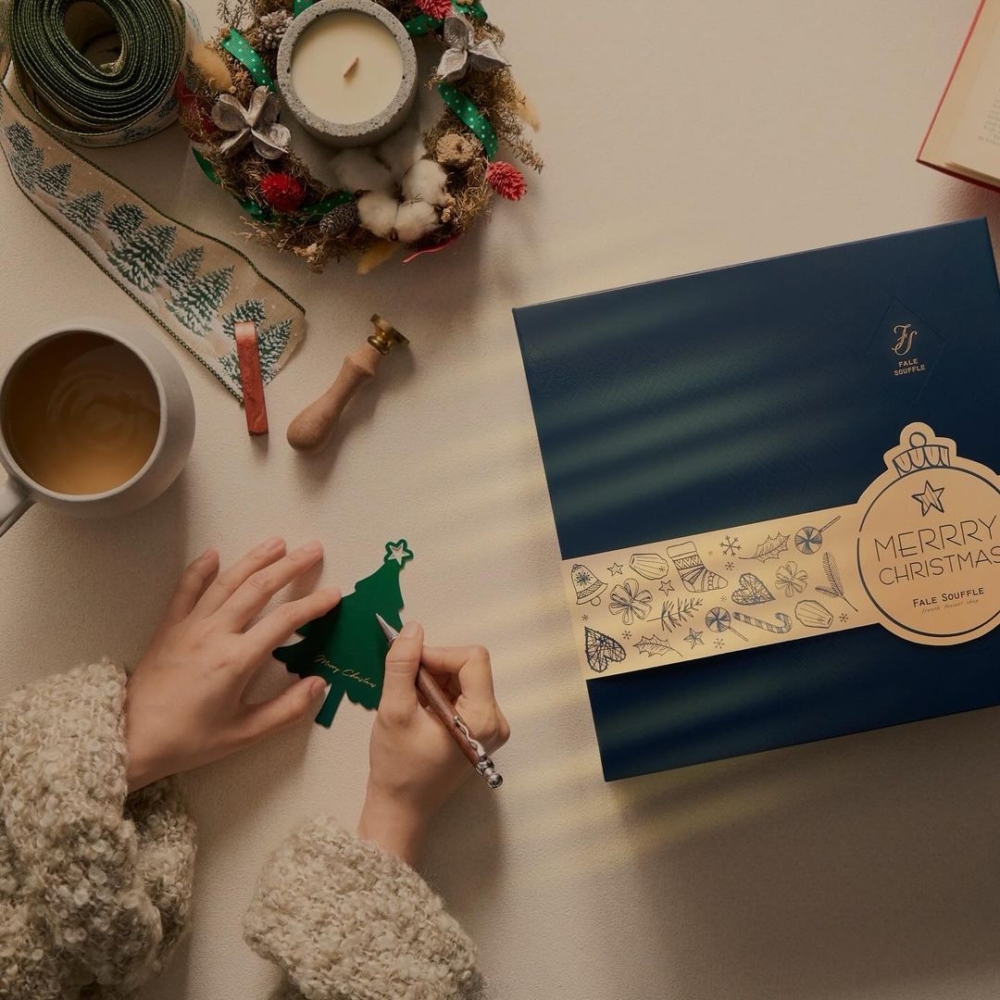 聖誕節的時刻，也能購入聖誕蛋糕一起分享喜悅。 