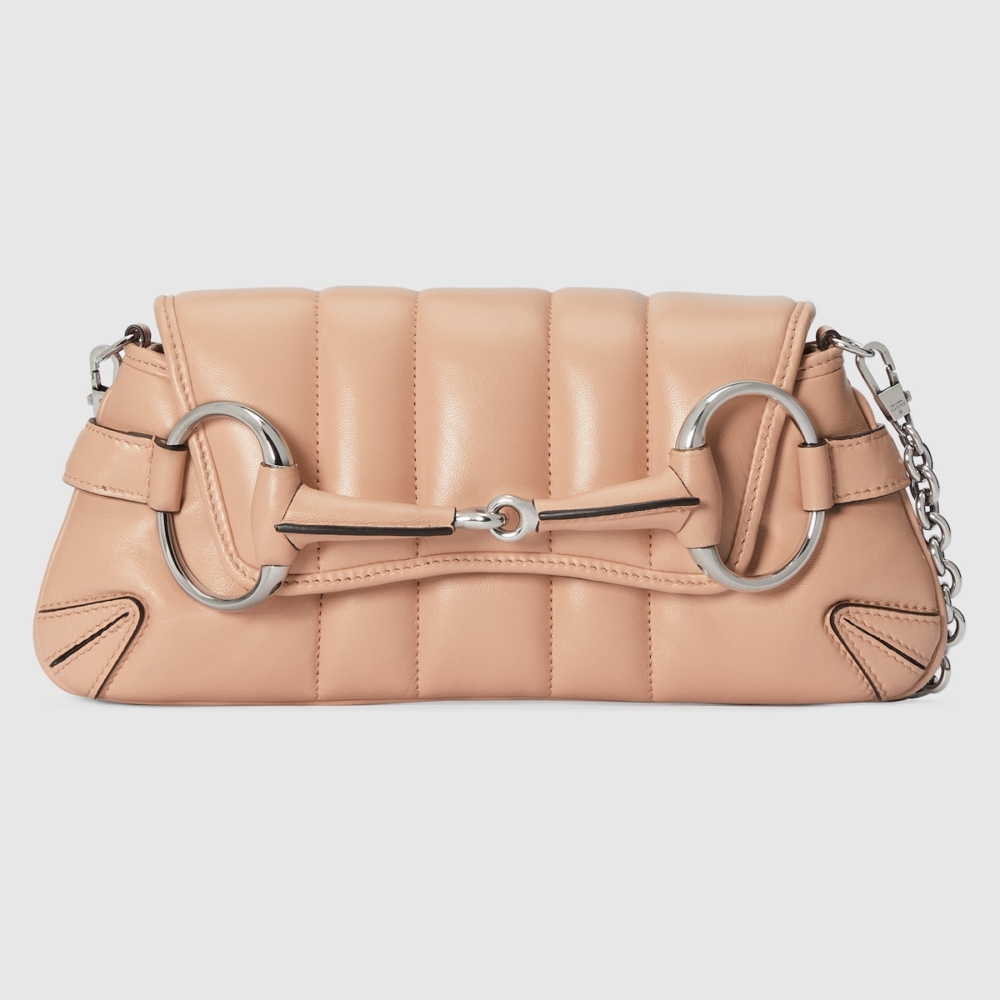 Pantone 2024代表色「柔和桃Peach Fuzz」手袋推薦2:Gucci Horsebit Chin Small Shoulder Bag馬銜扣鏈條小號肩包