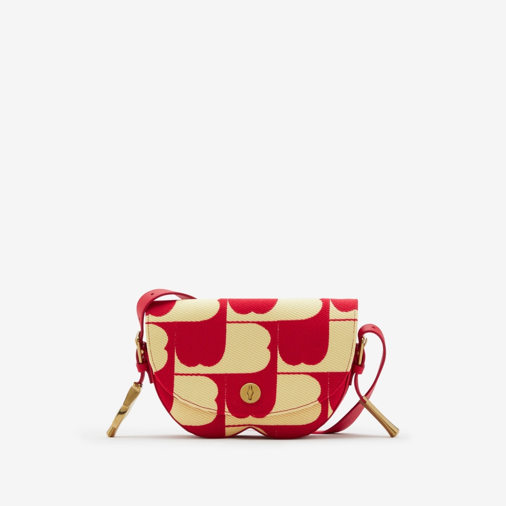 Burberry Chess Satchel紅色。