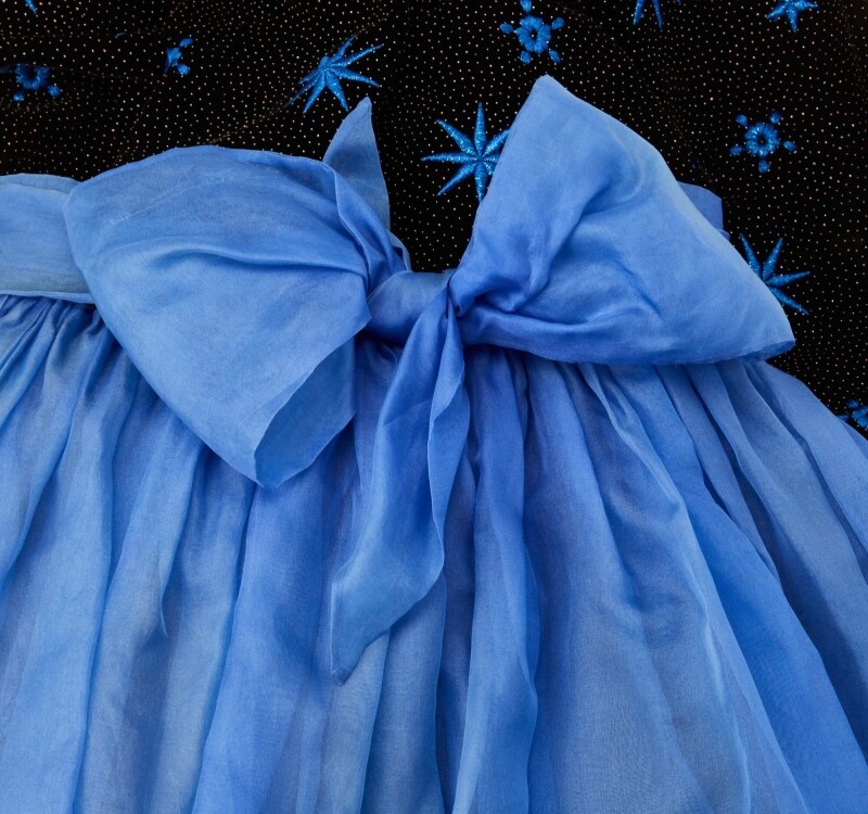 Princess Diana Azagury Evening Dress的細節照。