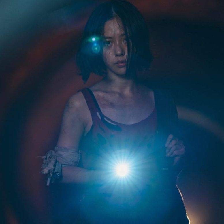 高旻示在本季則換上了硬派的造型讓人眼前一亮