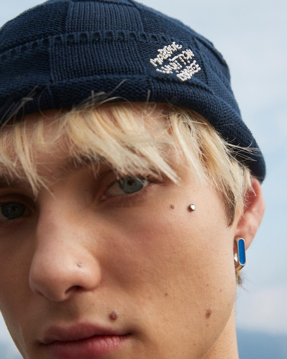 Louis Vuitton 2024早秋男裝時裝秀於香港尖沙咀星光大道登場