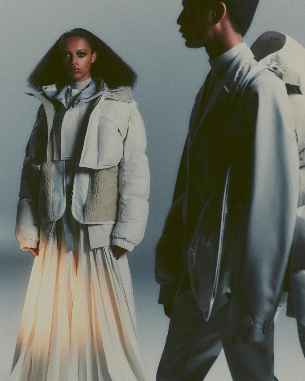 Moncler x Sacai的形象照。