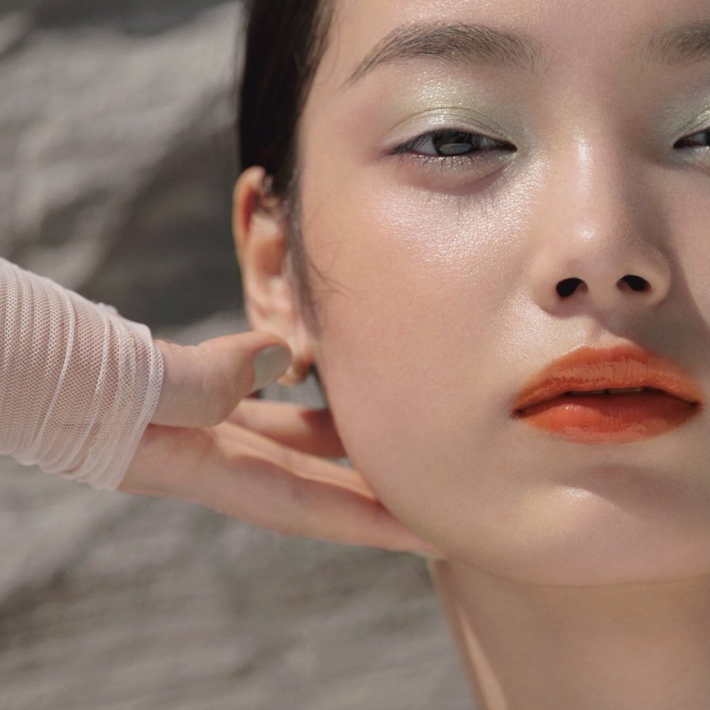 日系「人魚水光感提亮」空靈又唯美，2024年會否興起呢？