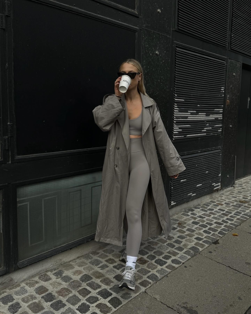 明星「Groutfit」全灰色系穿搭