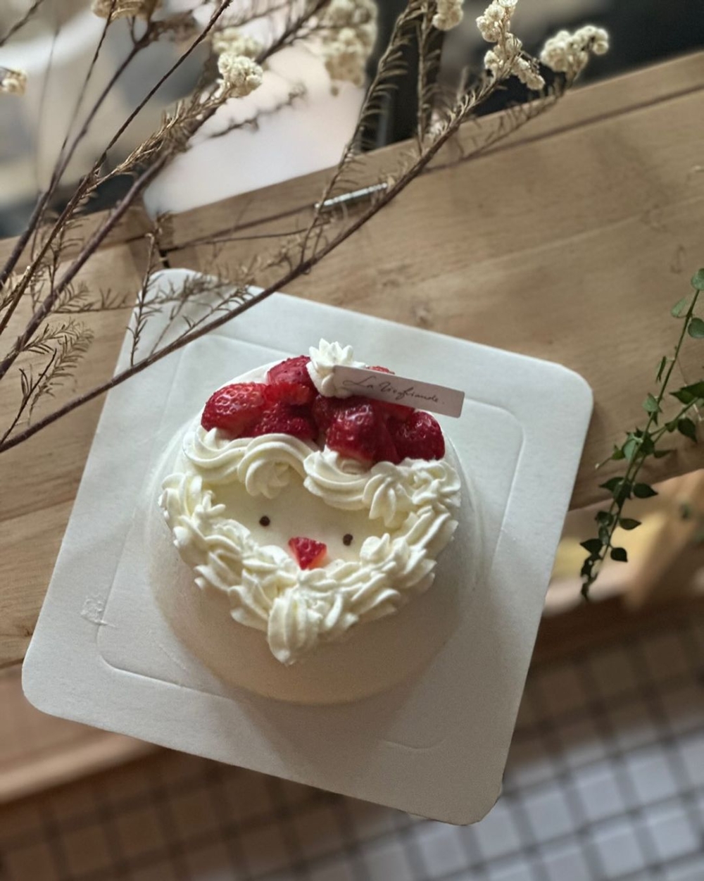 聖誕小公公的蛋糕。