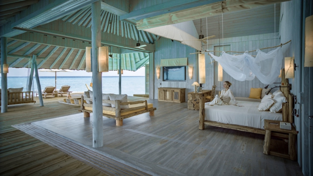 周圍有充足的空間供休息、用餐和欣賞一覽無餘的海景