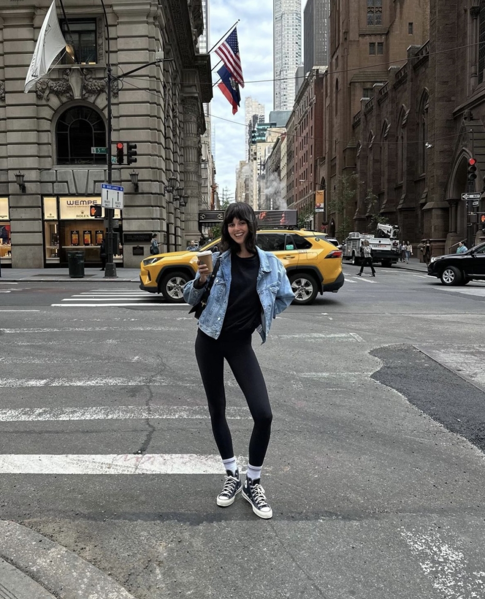 充滿慵懶的歐風穿搭。