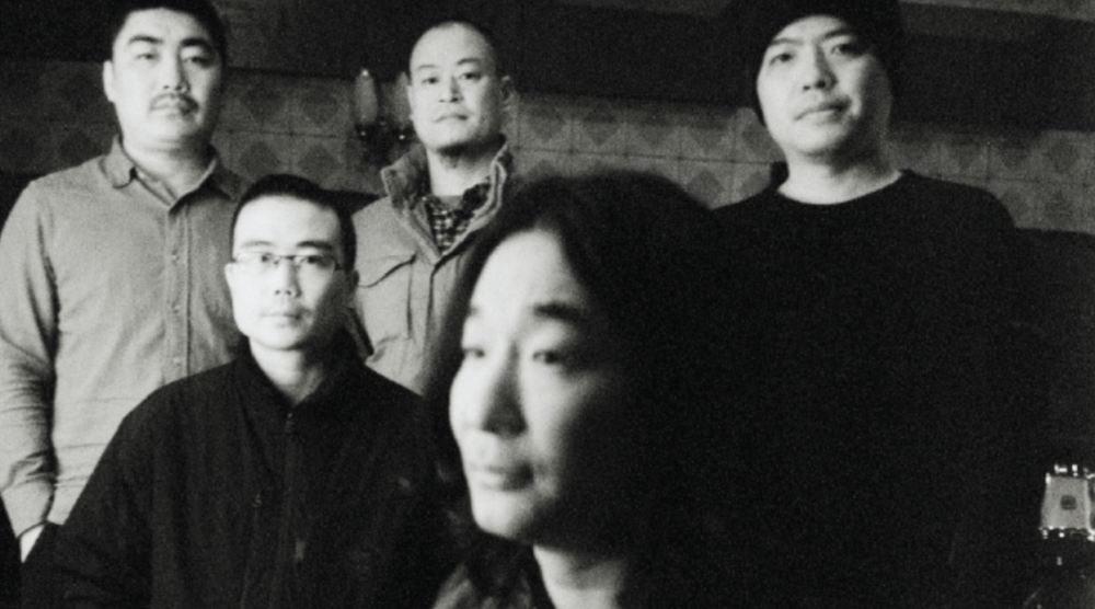 中國巨星級搖滾大團萬能青年旅店。