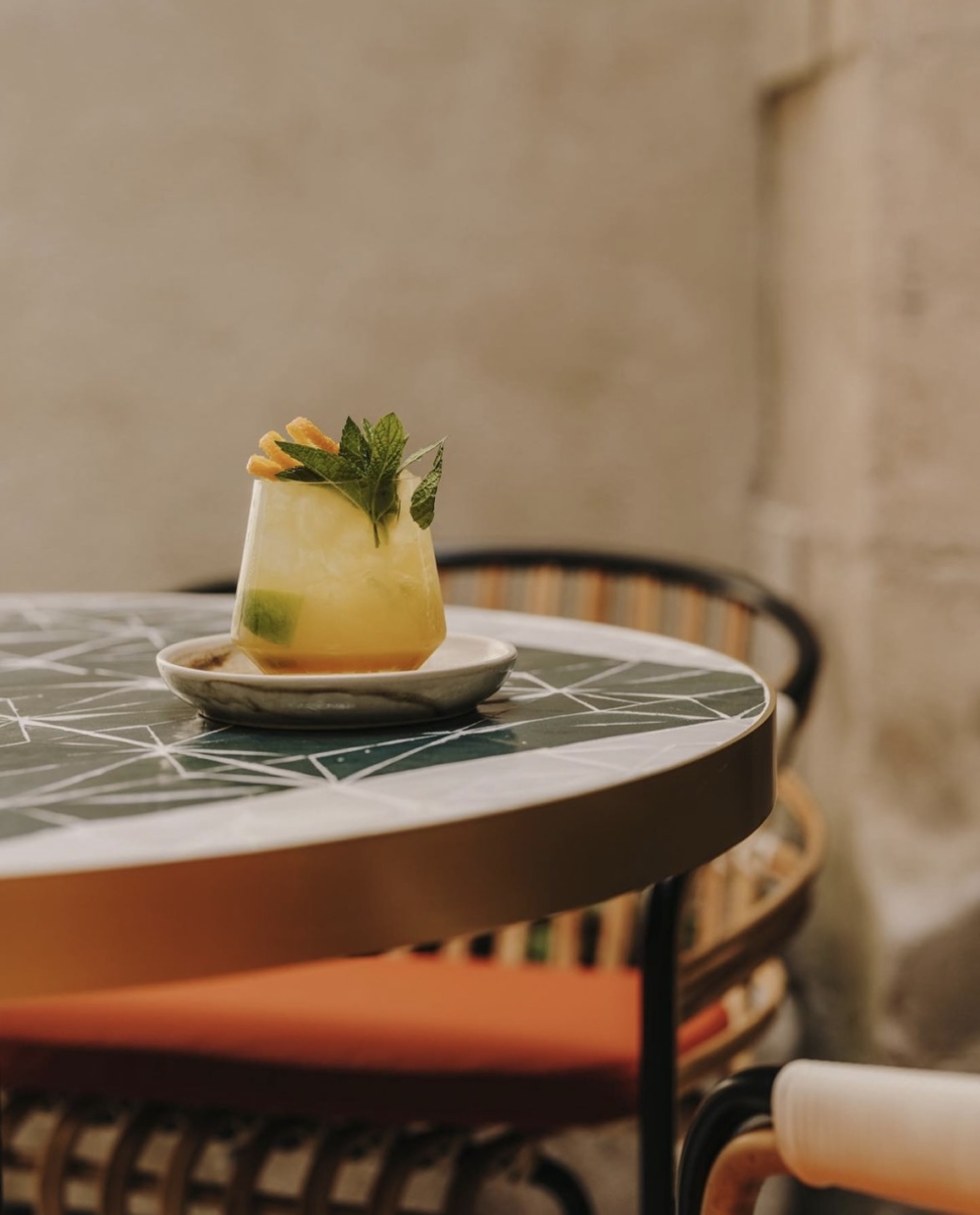 品味到精釀啤酒和獨特的葡萄酒。