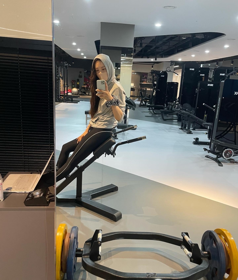 《京城怪物》金秀賢的人物魅力3:擅長騎馬、劍術與柔術