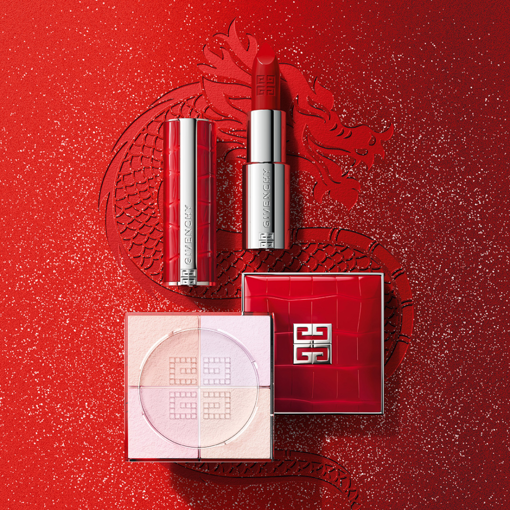 紅色龍鱗浮雕圖案設計時尚又貴氣！