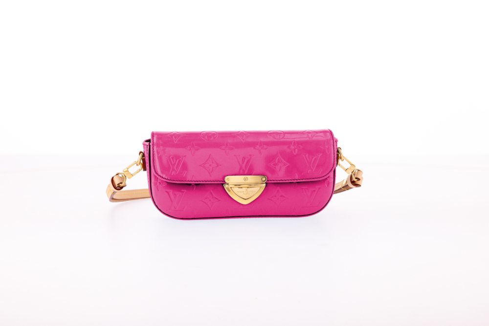 Malibu Pochette。