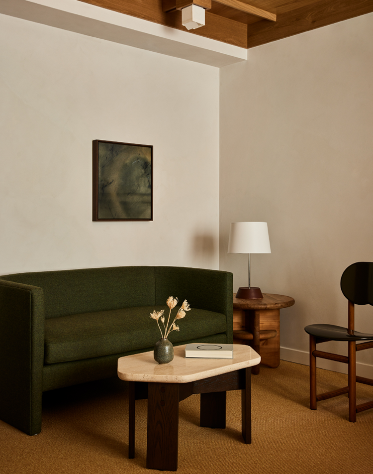 房內的設計相當溫和愜意。