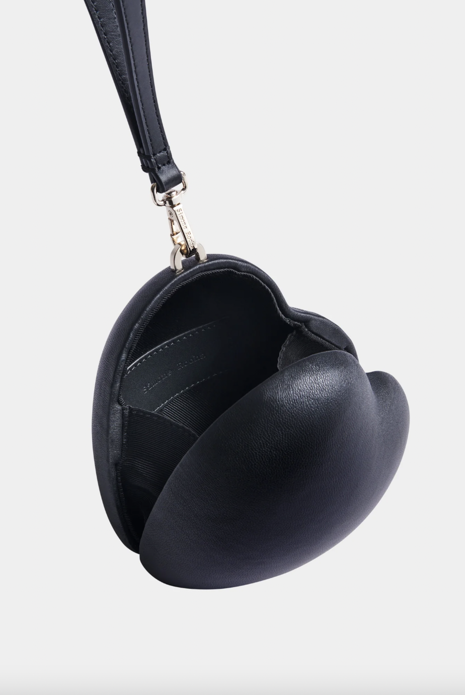 Micro Heart Bag。