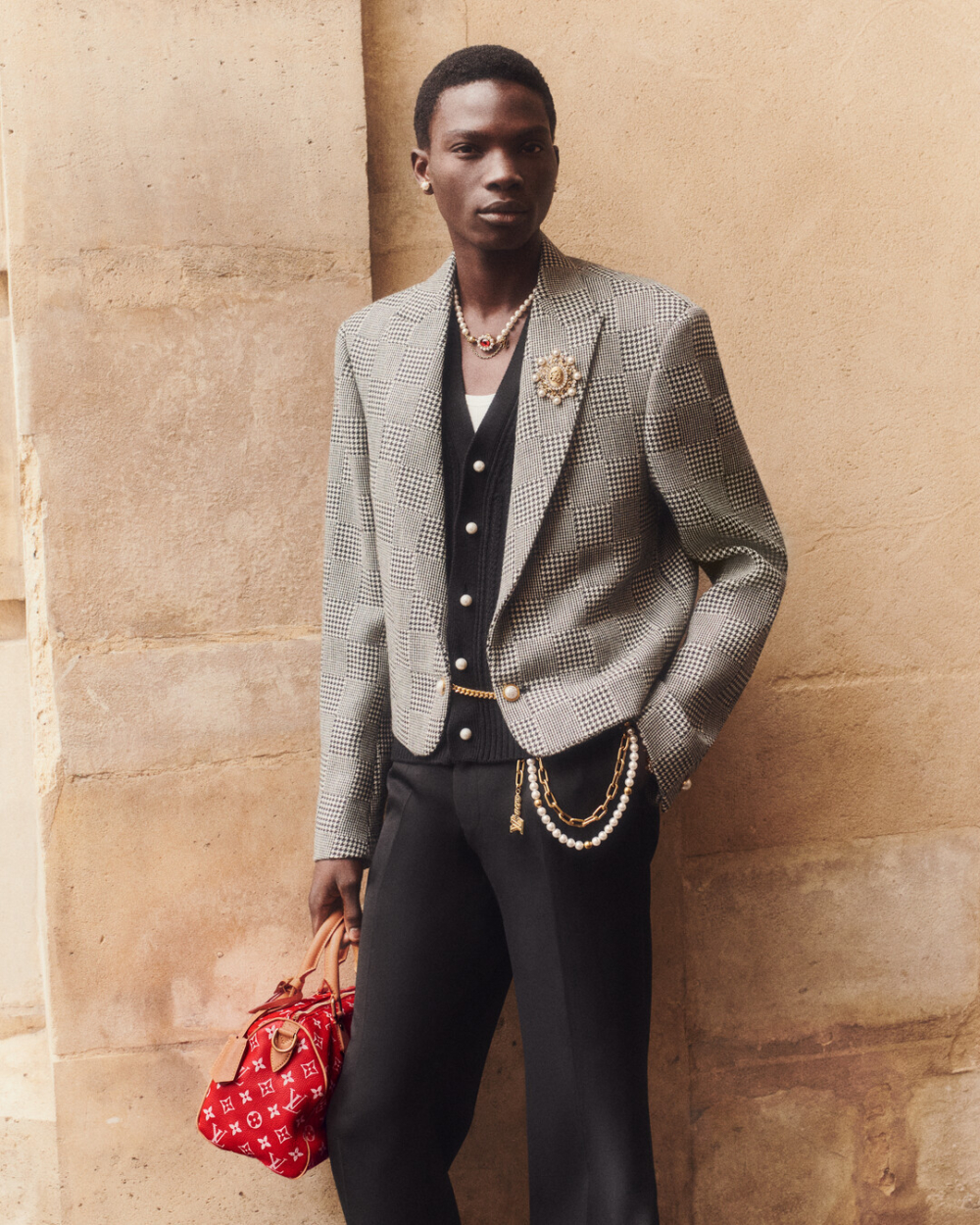 歷史悠久的經典手袋Louis Vuitton Speedy是許多人初次入手Louis Vuitton的首選
