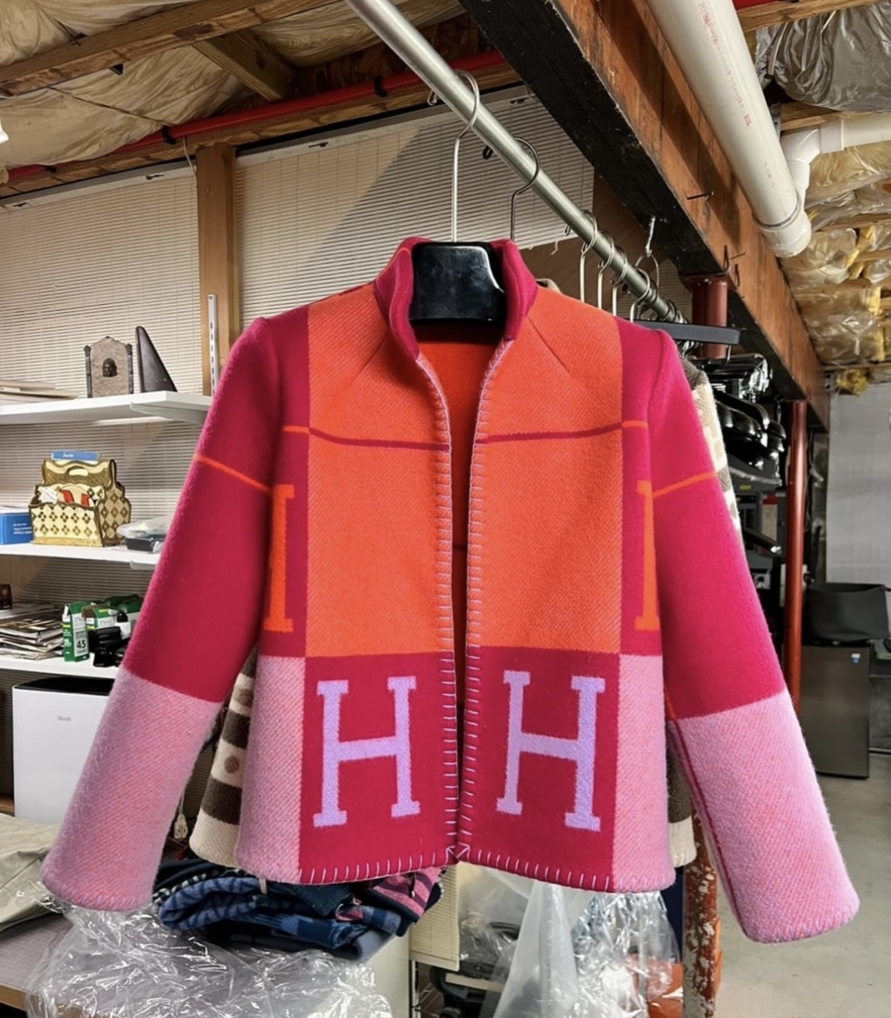 由Hermès毛巾邊角料等製成。