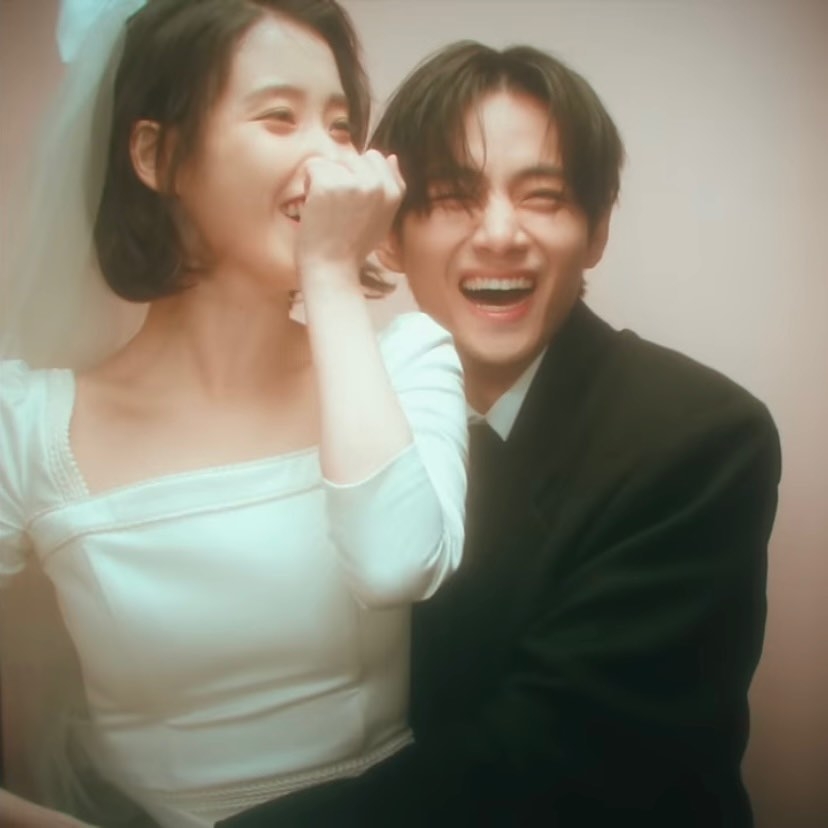 末日情侶「人生四格婚紗照」