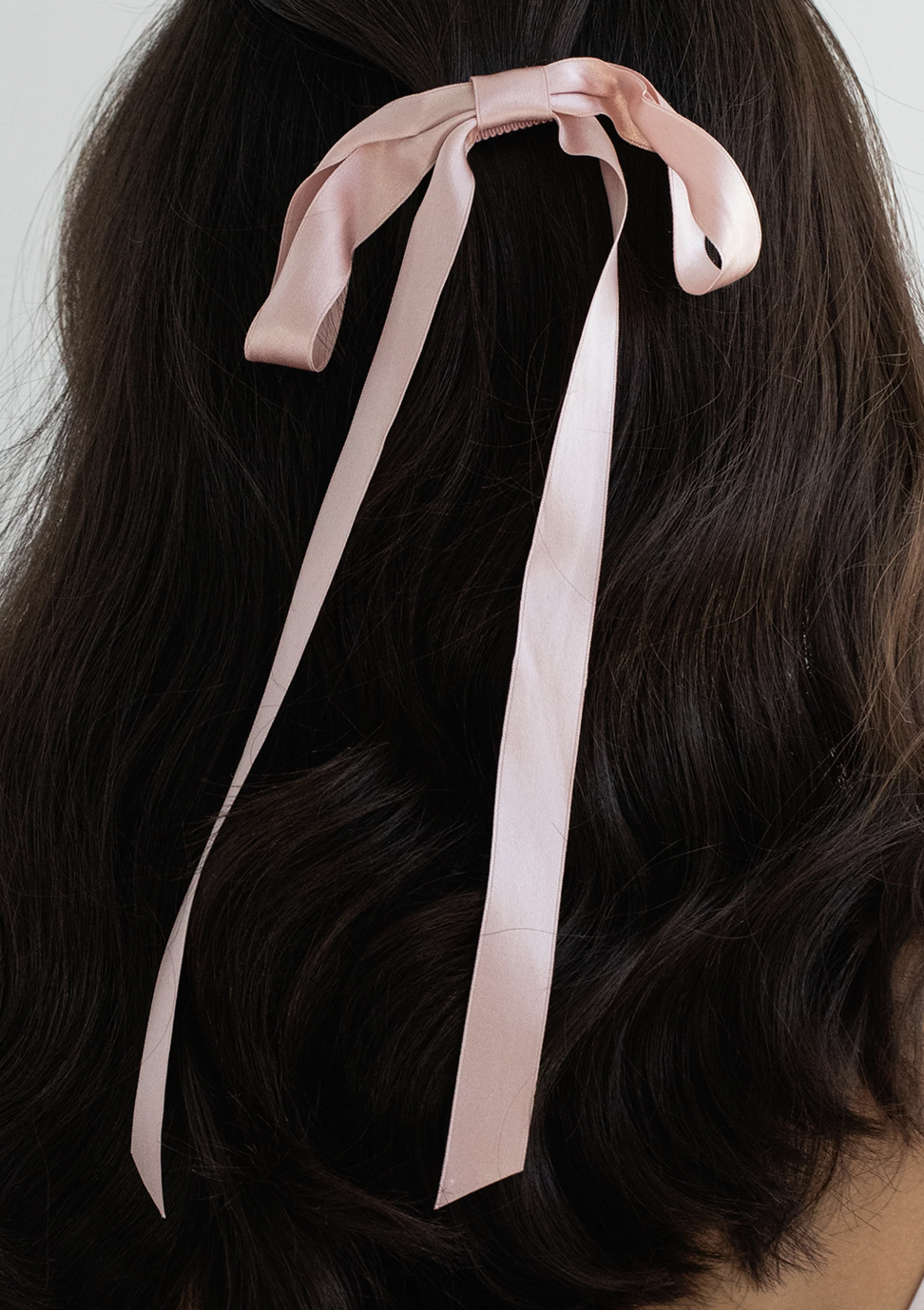 為你的約會穿搭增添魅力。